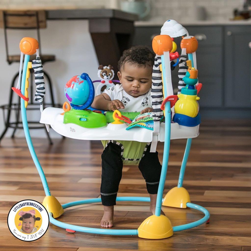 BABY EINSTEIN - JOURNEY OF DISCOVERY JUMPEROO