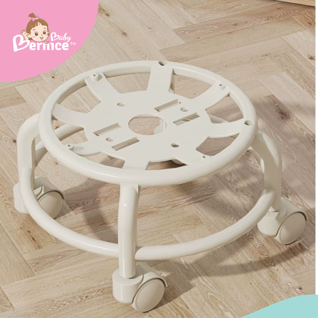 Feeding Chair with wheels and feeding table